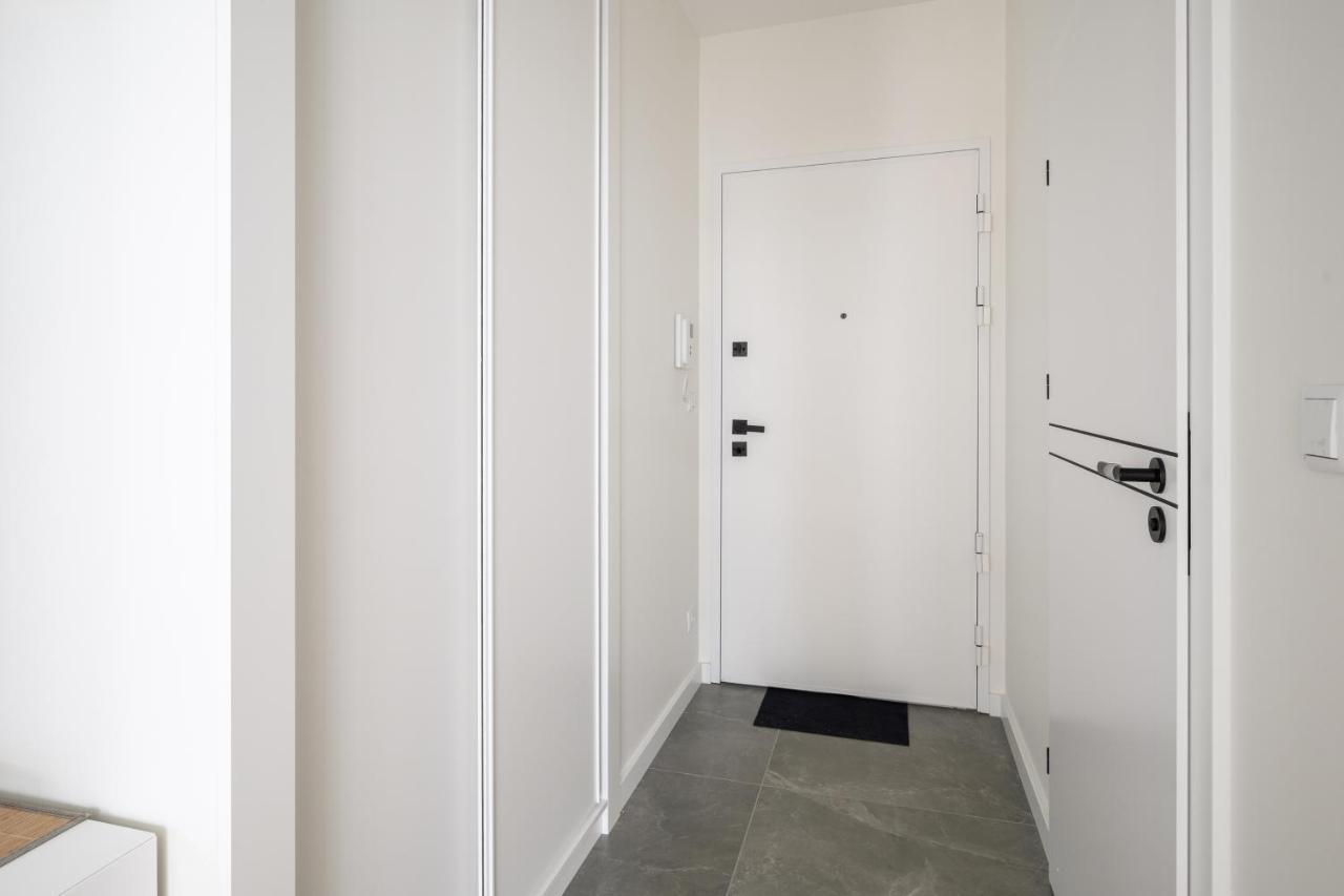 Wola Nakielska Comfort Apartment Warschau Exterior foto