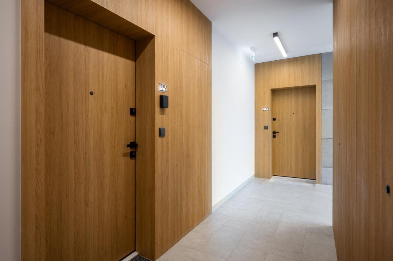 Wola Nakielska Comfort Apartment Warschau Exterior foto