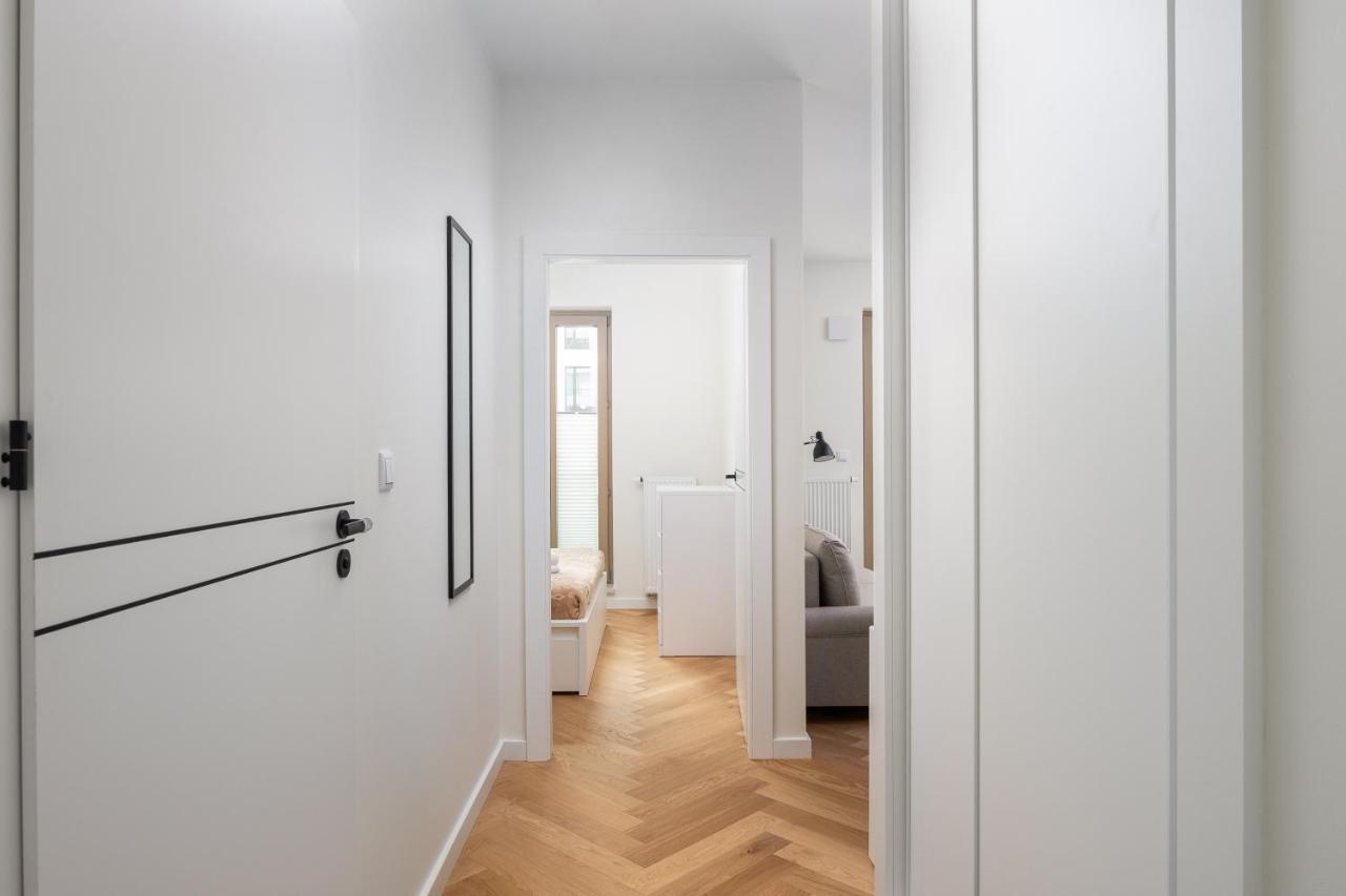 Wola Nakielska Comfort Apartment Warschau Exterior foto